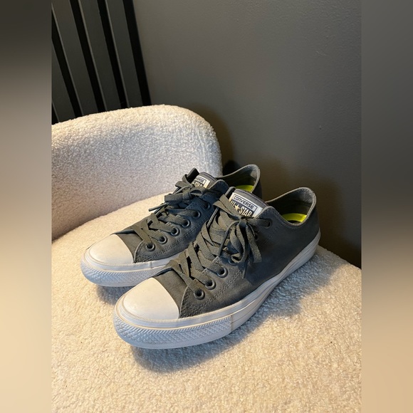 Converse All Star Chuck Taylor II size 8.5 - Picture 2 of 5